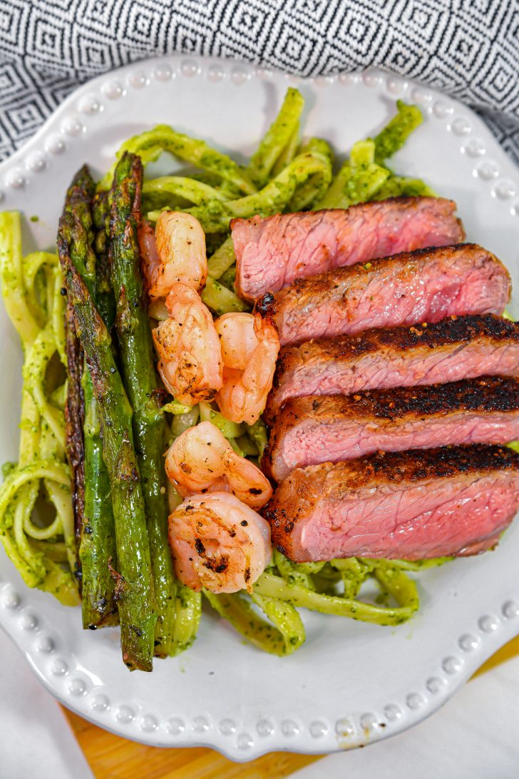 Steak and Shrimp Pesto Sauce Linguini